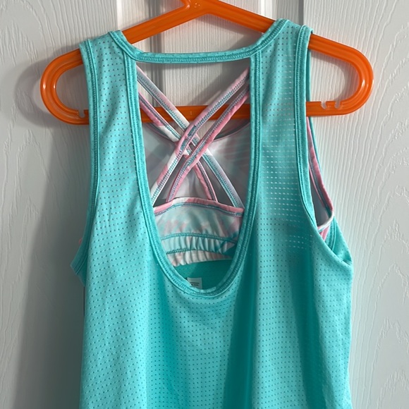 NWT Girls Soft Blue Turquoise Active Tank with built in bra - Picture 3 of 5